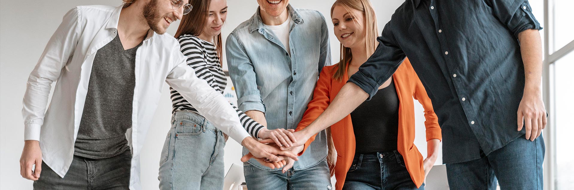 棕色尘埃,千日更新发,新剧情与角,鸿发彩票官方网站,鸿发彩票团队,鸿发彩票,鸿发彩票体育集团,鸿发彩票赛事平台,鸿发彩票直播公司