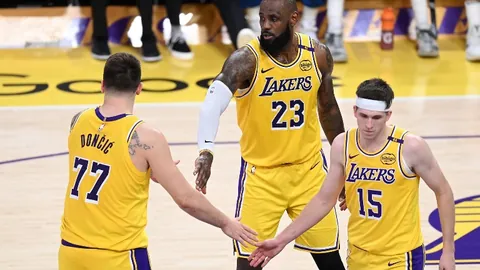 巴黎圣日耳曼领跑法甲，全胜战绩独领风骚